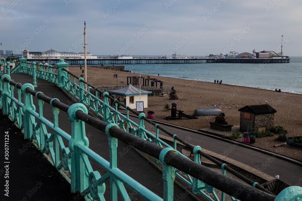 Obraz premium Brighton beach and pier, East Sussex, England
