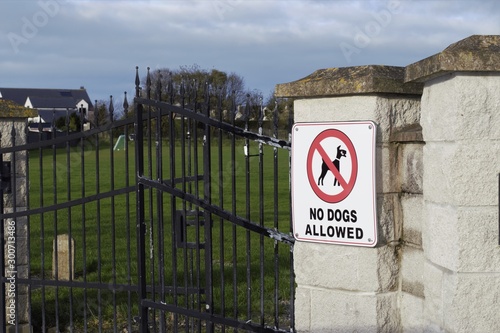 no dogs allowed sign 