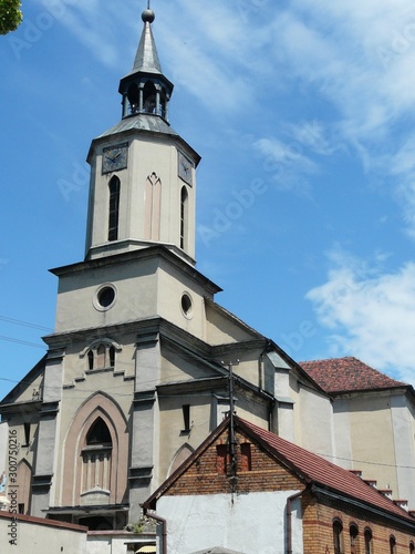 PYSKOWICE,GÓRNY ŚLĄSK, POLSKA-ZABYTKOWY KOŚCIÓL