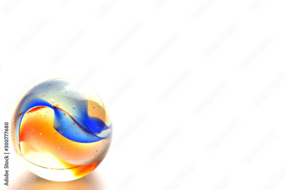 ビー玉の写真 カラフル 綺麗なビー玉 色々な種類のビー玉 Stock Photo Adobe Stock