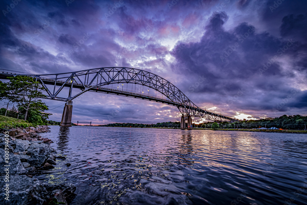 Obraz premium bridge over river