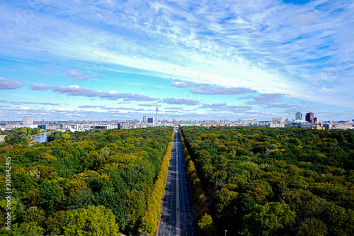 Canvas Print berlin panorama with tiergarten