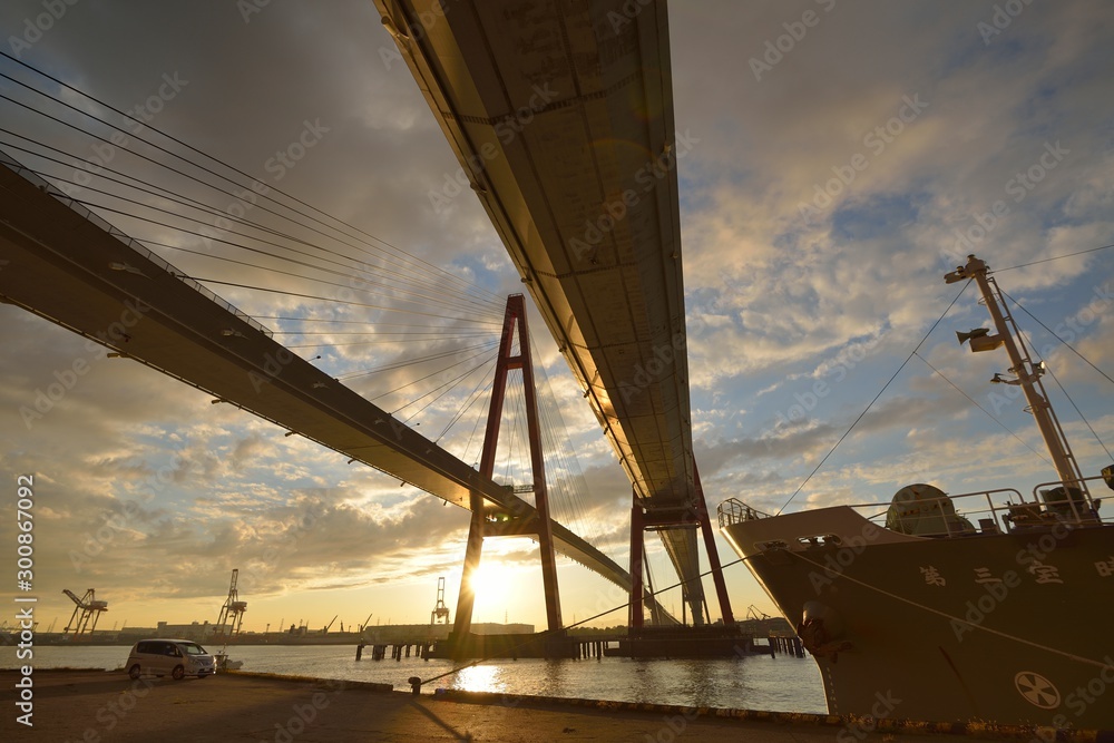 Fototapeta 名港西大橋からの夕日