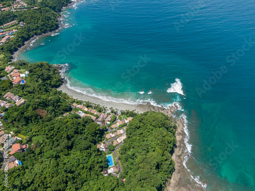 Fototapeta Naklejka Na Ścianę i Meble -  Beautiful aerial view of the magnificent beach in Costa Rica 