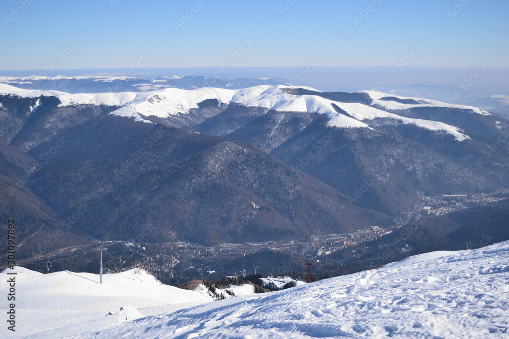 Obraz premium Winter landscape in Carpatian mountains
