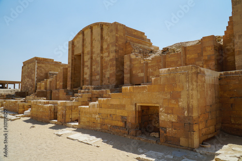 Sakara Pyramid  Giza  Egypt