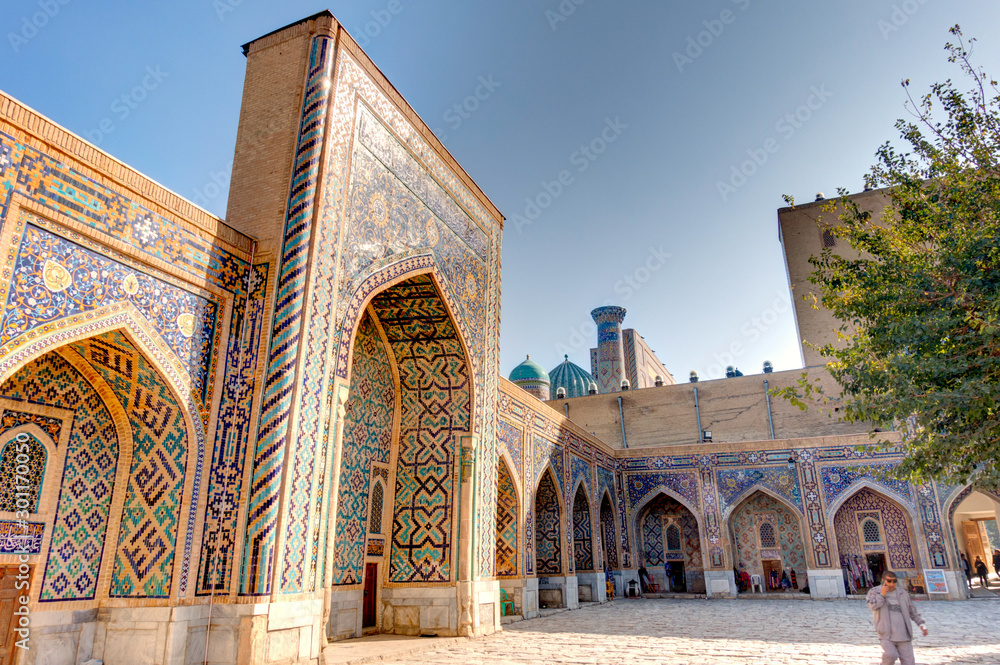 Samarkand, Tillya-Kori Madrasah