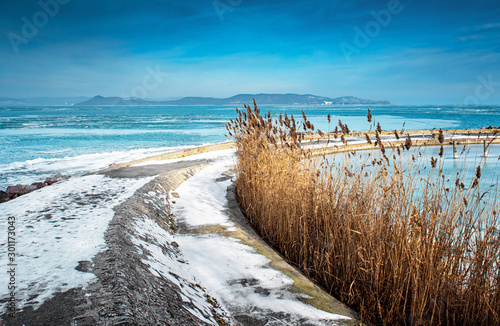 Nice winter scene at lake B...