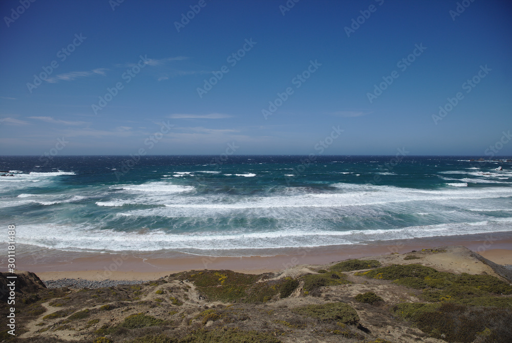NB__8873 Spectacular coast and beach in the Algarve