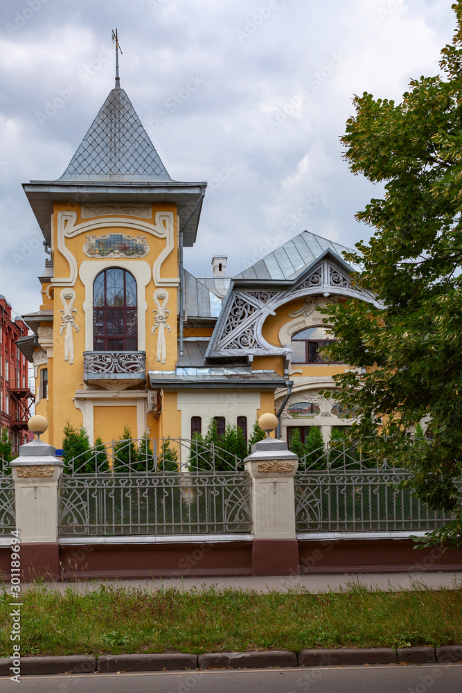 Fairytale house in the center of Moscow