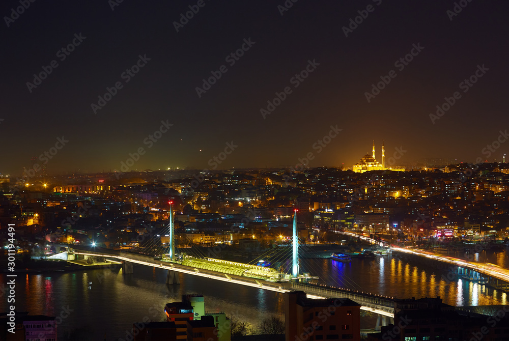 Fototapeta premium Night lights of Istanbul
