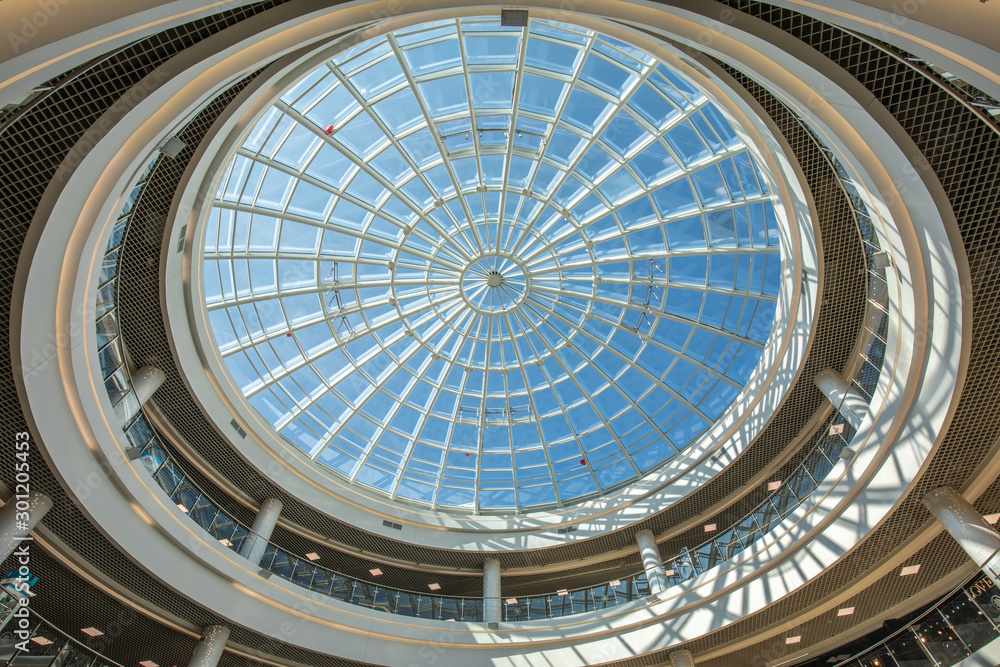atrium, roof of the shopping center
