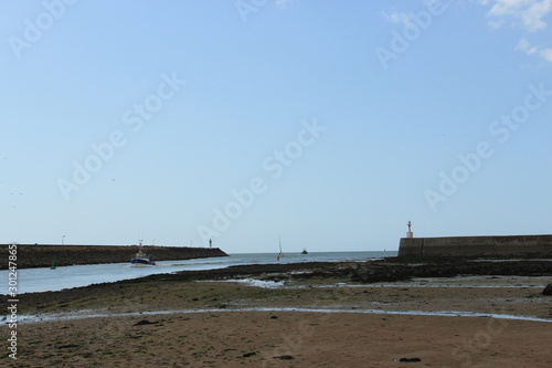 Entrée du port de Saint-Gilles-Croix-de-Vie © d_e_r_i_c