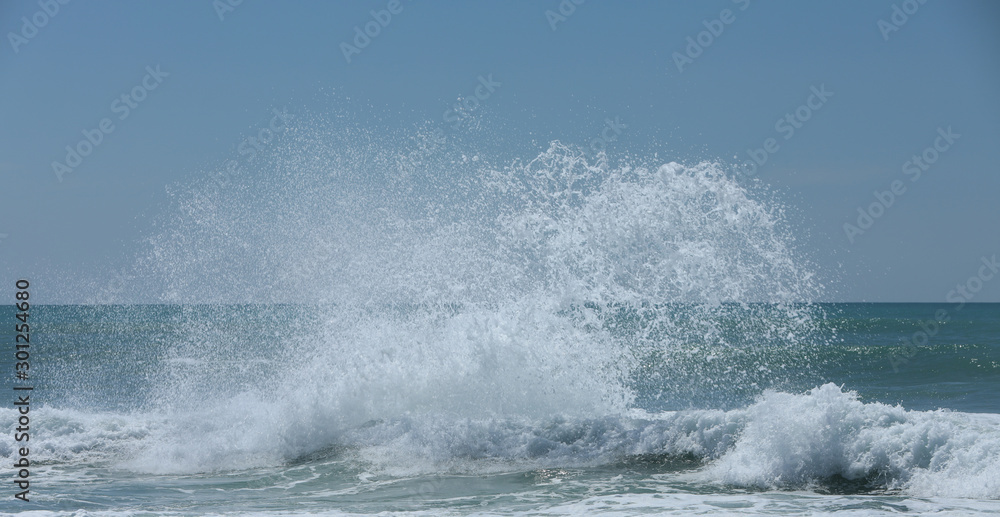 Fototapeta premium Meer Brandung und Wellen