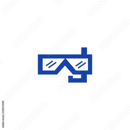 Logo for scuba diving club and diving school. Concept for logo, shirt, print or stamp. Typography design with diving mask with snorkel for Diving, Sport water, and Underwater activities