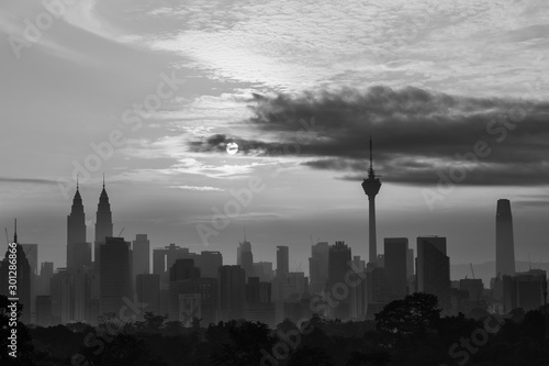 Photography beautiful scenery kuala lumpur city skyline with sunrise background
