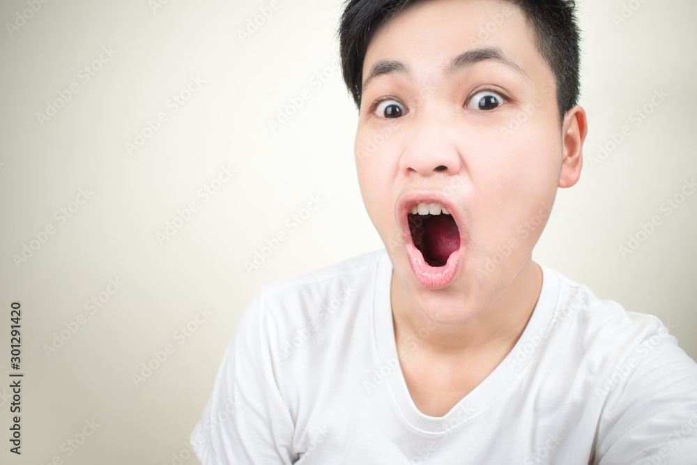 Portraits of Asian people shocked in the background Portraits of Asian people shocked in the background
