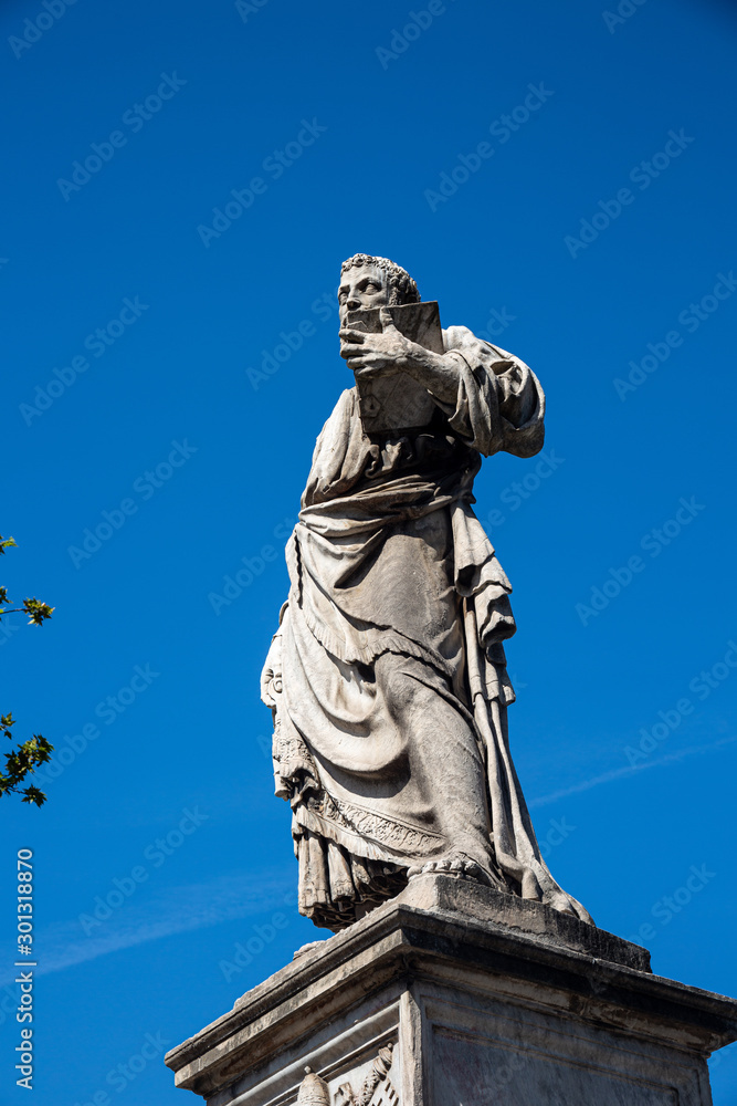 Statue on Sant'Angelo bridge