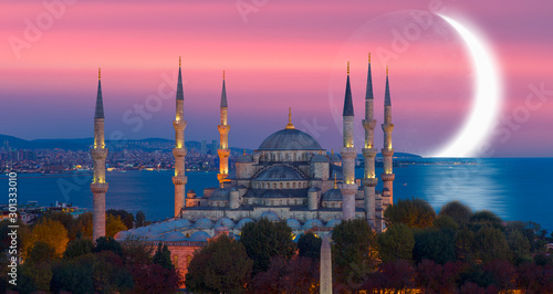 Canvas Print The Blue Mosque (Sultanahmet)  with crescent moon - Istanbul, Turkey