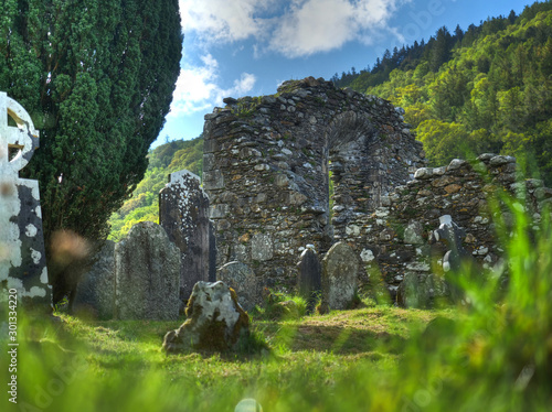 Cathédrale en ruine de Glendalough, Wicklow, Irlande photo