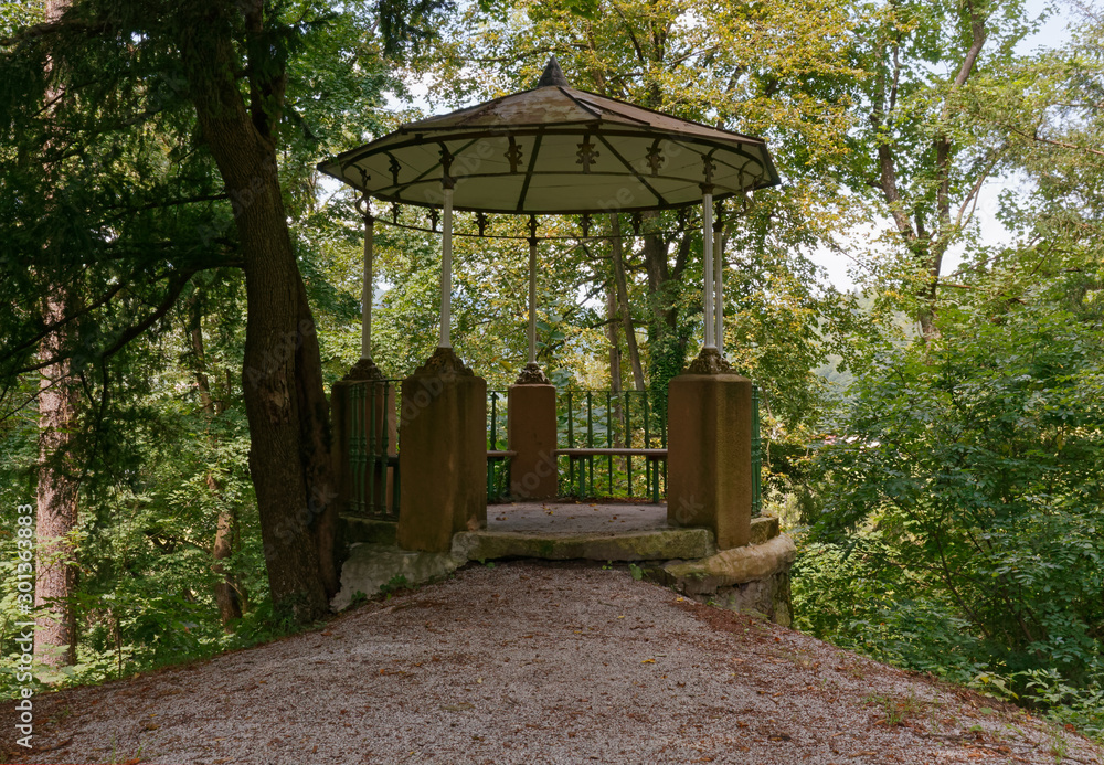 Naklejka premium Lovely Gazebo in the Forest