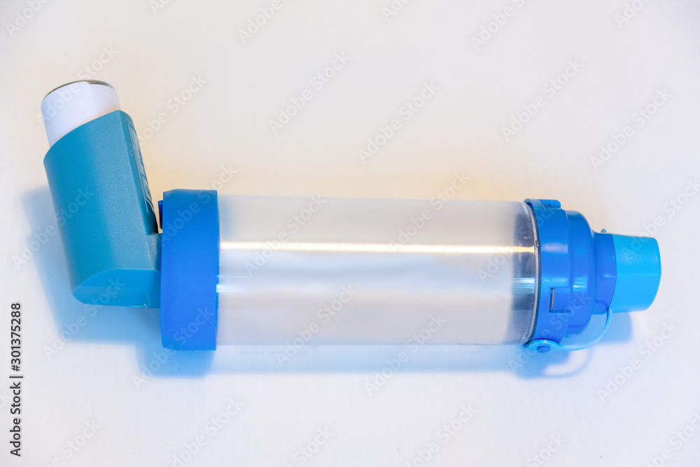 Asthma Reliever inhaler with spacer - obrazy, fototapety, plakaty 
