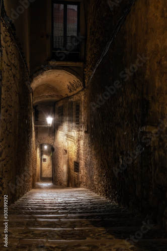 alley in Girona spain