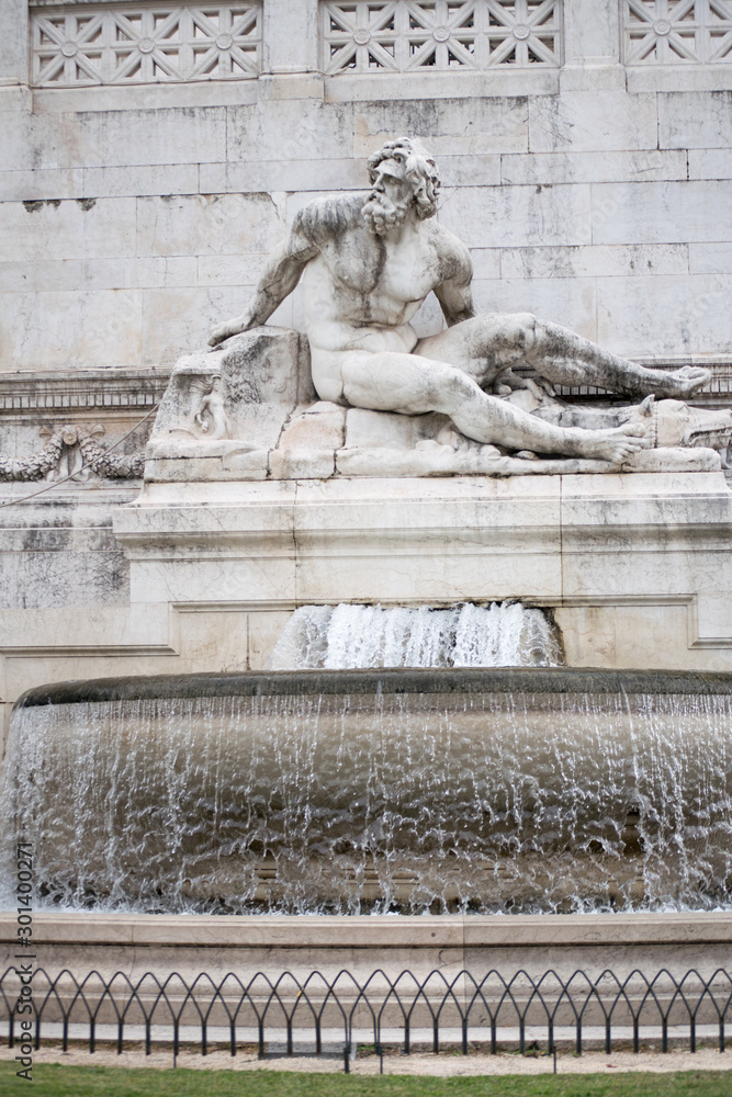 fountain in piazza venezia rome italy