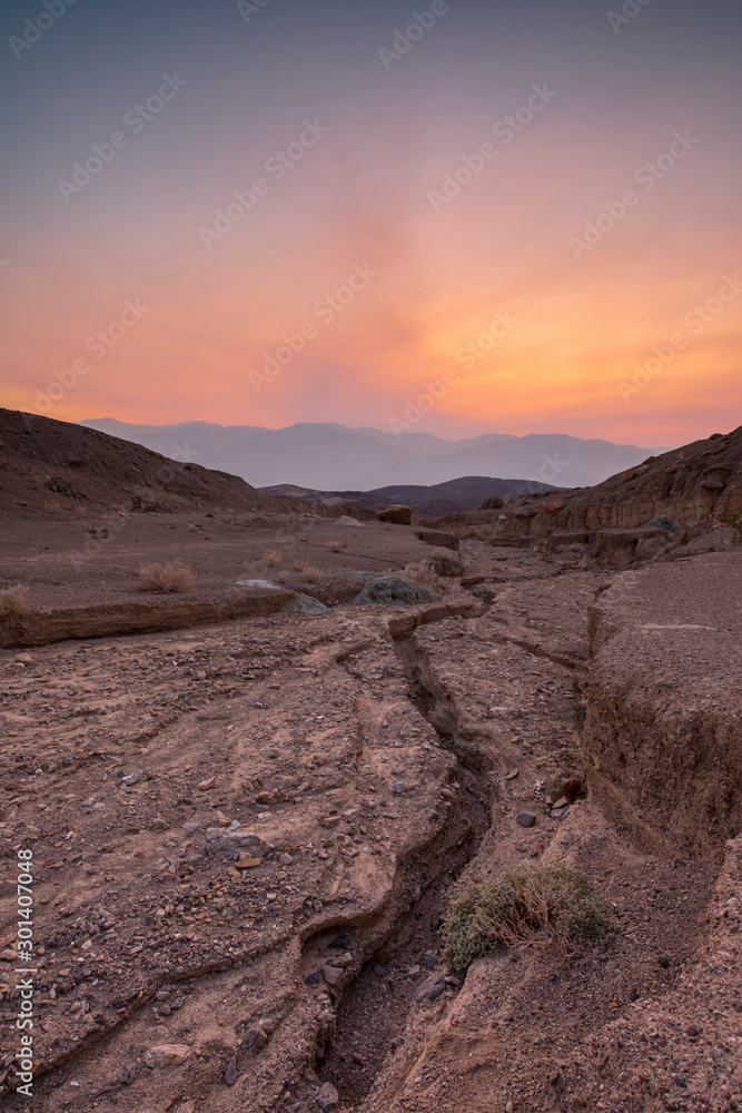 Death Valley Deep Cut 171919LND8