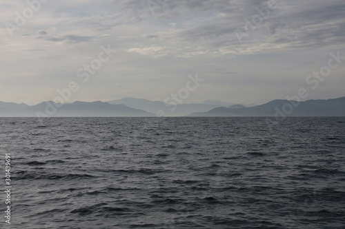 Vista de la costa cantabrica desde el mar