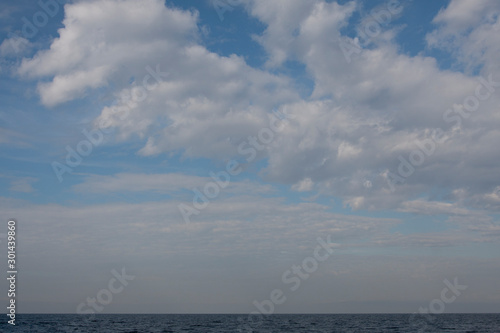 Horizonte marino visto desde el barco