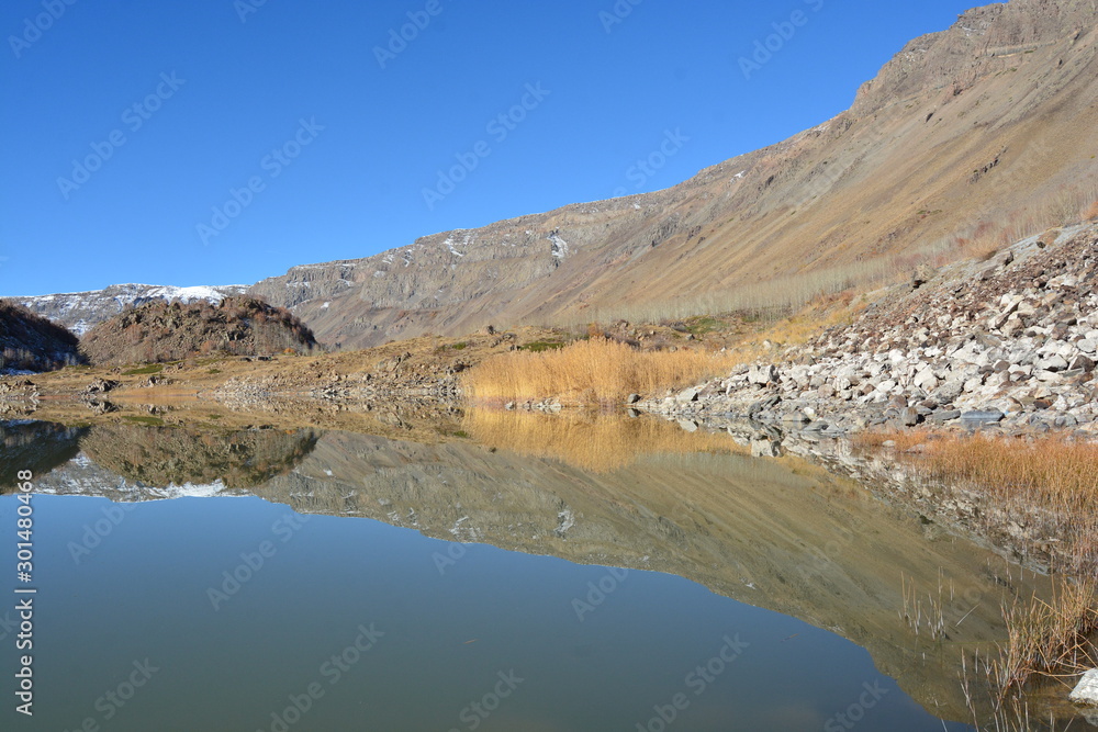 lake, water, mountain, landscape, nature, sky, mountains, reflection, blue, river, scenic, travel, valley, rock, beautiful, desert, rocks, panorama, sea, clouds, beauty