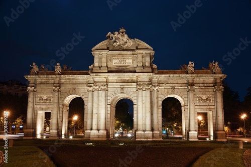 Madrid Alcala Gate at night