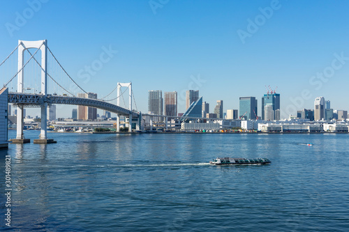 レインボーブリッジと東京ベイエリアの風景