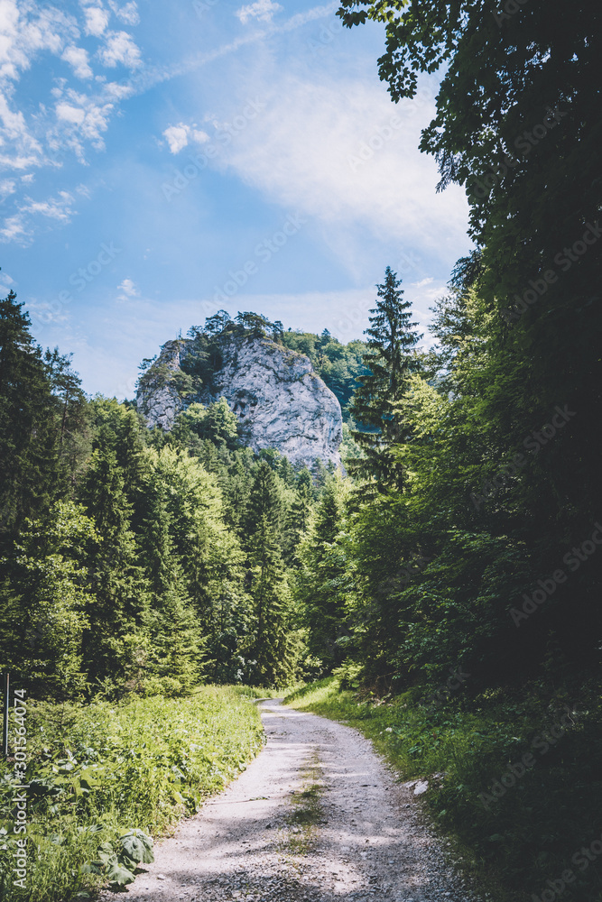 Tlsta, Ostra, Slovakia