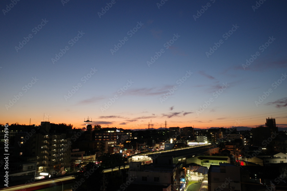 Obraz premium 夕暮れ時の風景