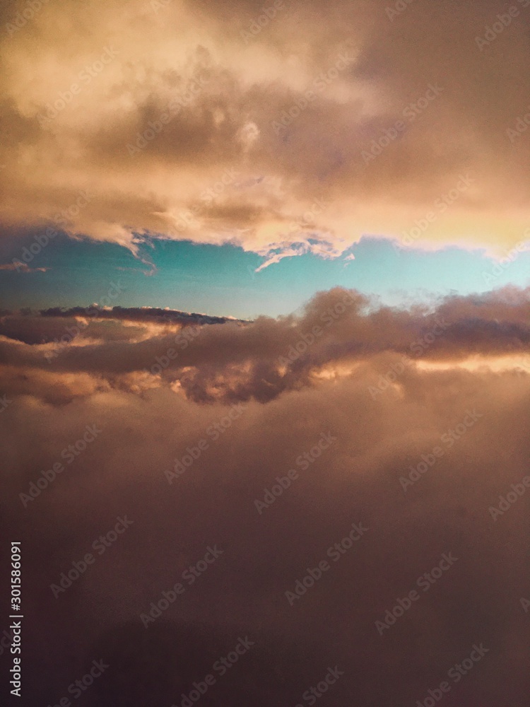 Obraz premium sunset in mountains