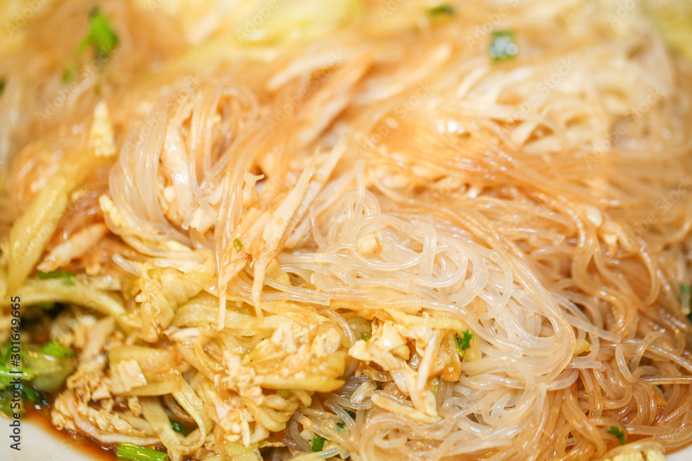 Chinese cold dishes of cucumber, vermicelli and cabbage - Image Chinese cold dishes of cucumber, vermicelli and cabbage - Image