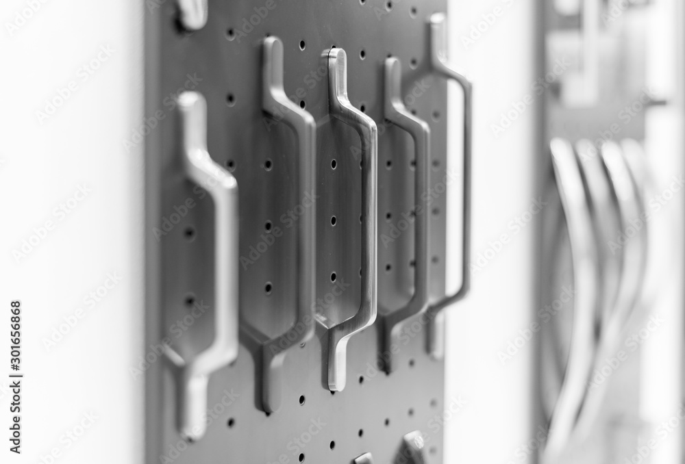 Samples of modern handles for furniture Samples of modern handles for furniture