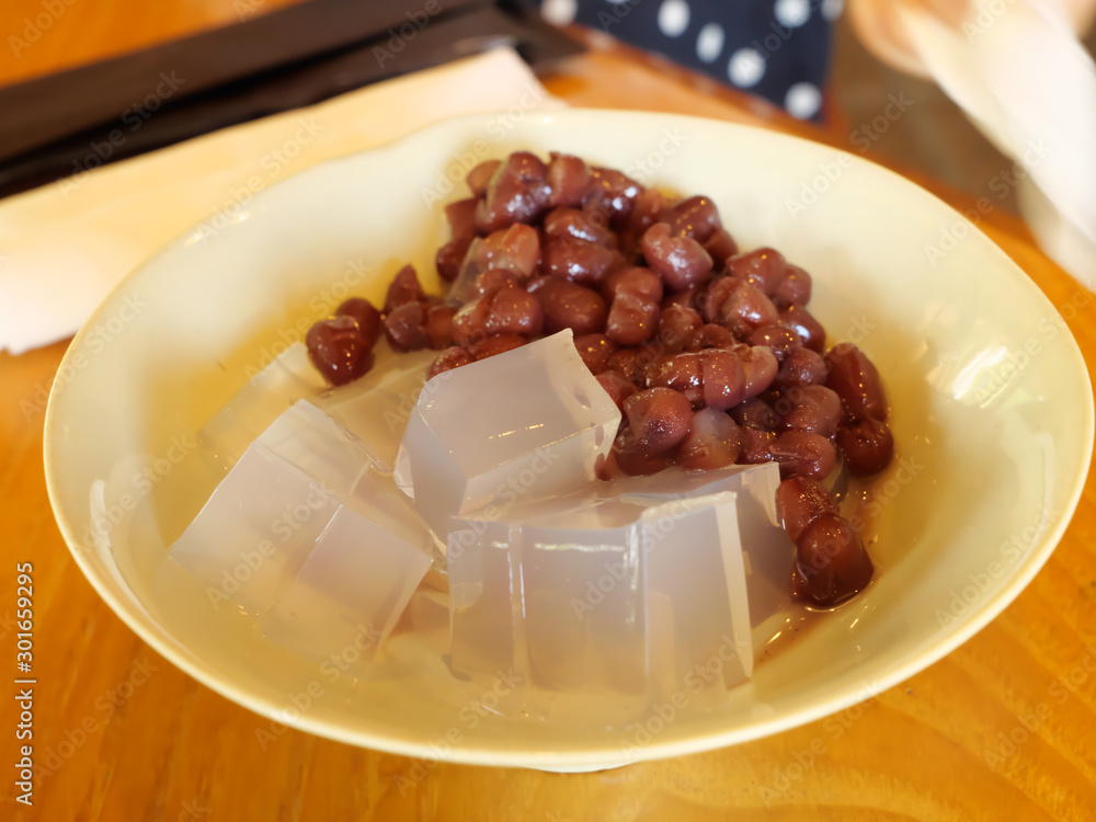 Anmitsu-Japanese sweets made with agar and red beans Anmitsu-Japanese sweets made with agar and red beans