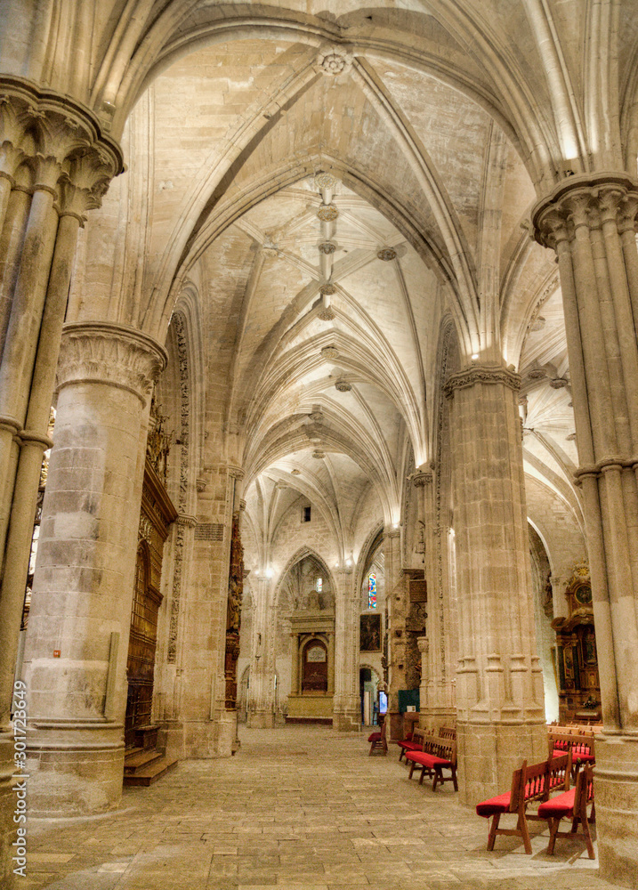 Fototapeta premium Intérieur de la cathédrale de Cuenca, Espagne