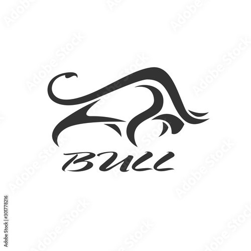 Vector of a bull design on white background. Wild Animals. Bull logo or icon. Easy editable layered vector illustration.