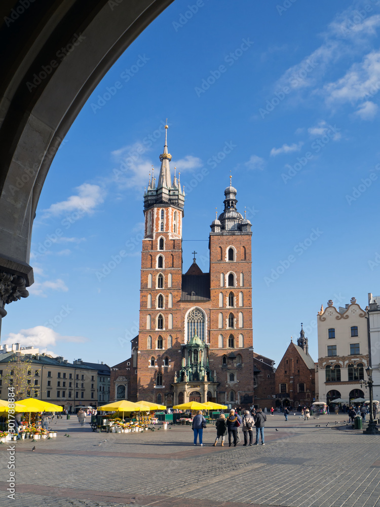 Fototapeta premium saint mary’s basilica Krakow, Poland