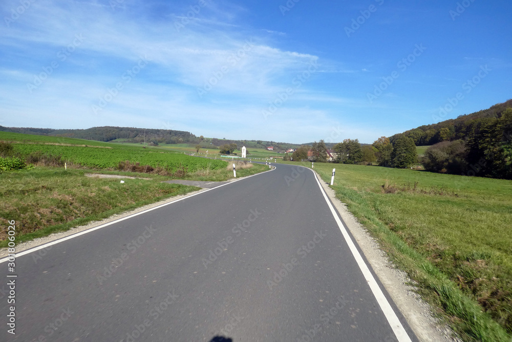 Staatsstraße 2257 von Prühl nach Oberscheinfeld Staatsstraße 2257 von Prühl nach Oberscheinfeld