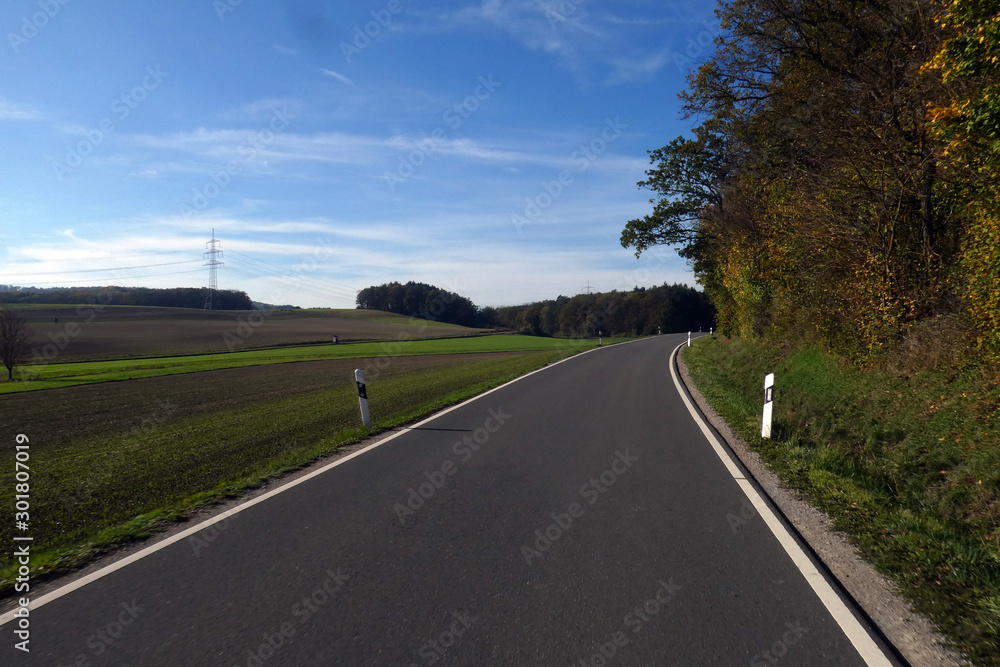 Staatsstraße 2421 von Stierhöfstetten nach Greuth
