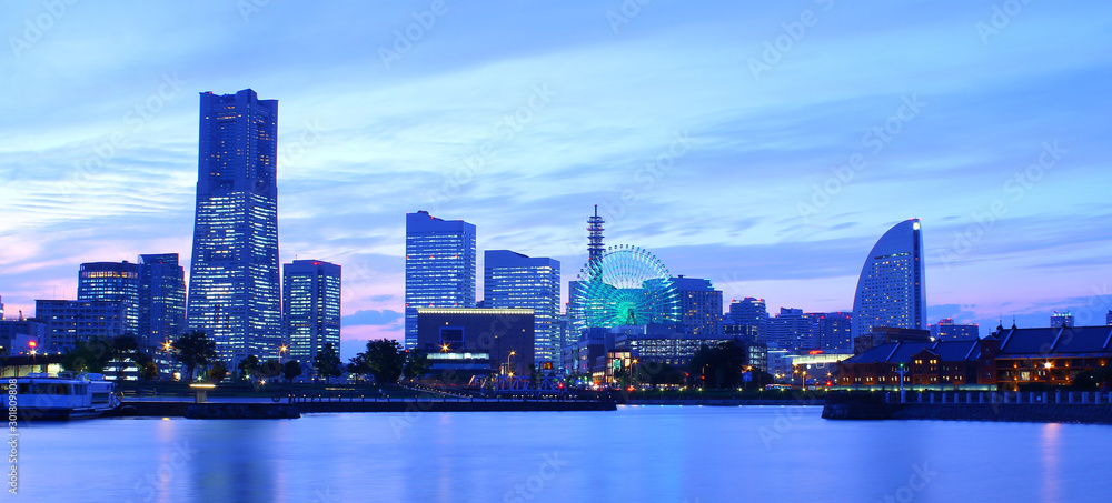 Fototapeta premium Yokohama, Japan night skyline 