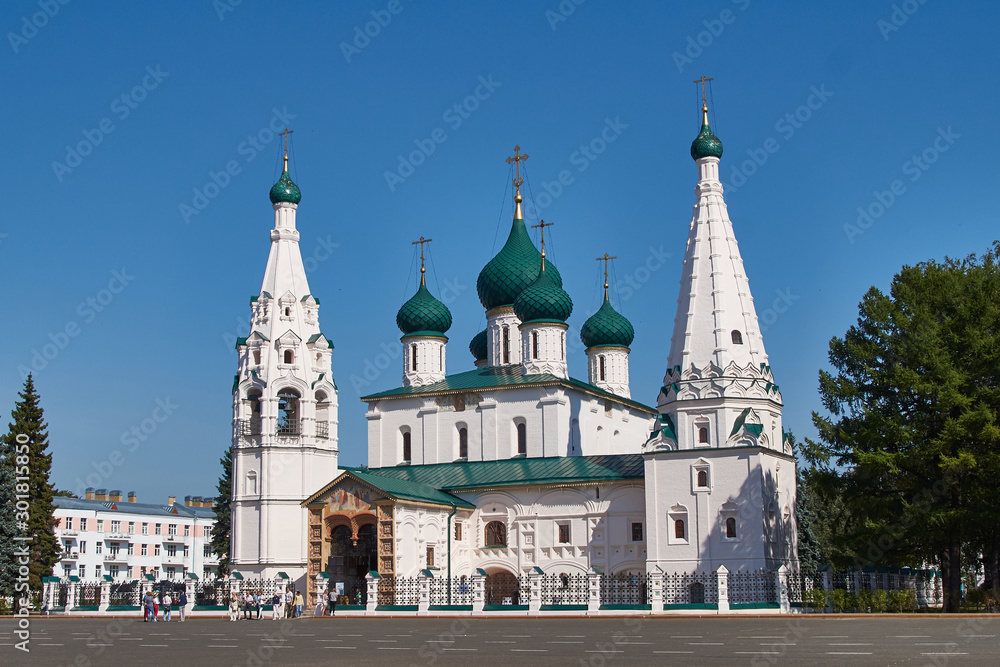 Church of Elijah the Prophet-a temple in the center of Yaroslavl
