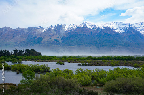2019 Montains and Lake Glenorchy New Zealand snow © KatiBusnello