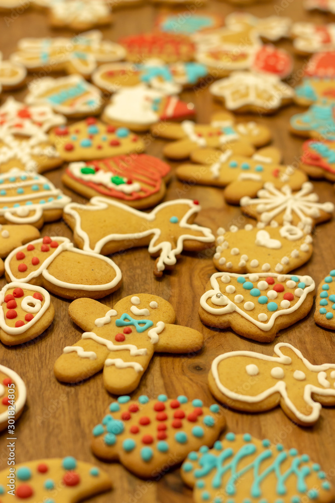 gingerbread cookies on the table