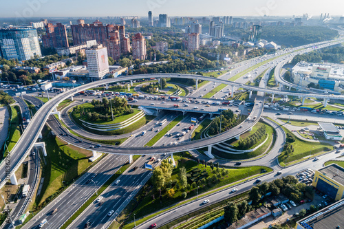 Москва, автомобильная развязка на МКАД и Ленинградском шоссе